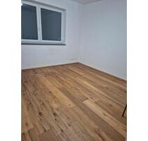 2 WG Zimmer im Grünen:) - 500,00&nbsp;EUR Kaltmiete, ca.&nbsp; 170,00&nbsp;m&sup2; in Maselheim (PLZ: 88437)