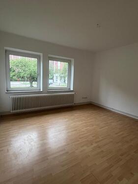 Foto - 3-Zimmer-Wohnung in Bant – renoviert, neue EBK, ab 01.08.2026