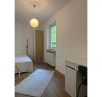 **2x gemütliches WG-Zimmer in München zu vermieten** **2x gemütliches WG-Zimmer in München zu vermieten**