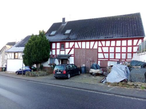 Foto - 9 Zimmer Mehrfamilienhaus, Wohnhaus zum Kaufen in Hundsangen