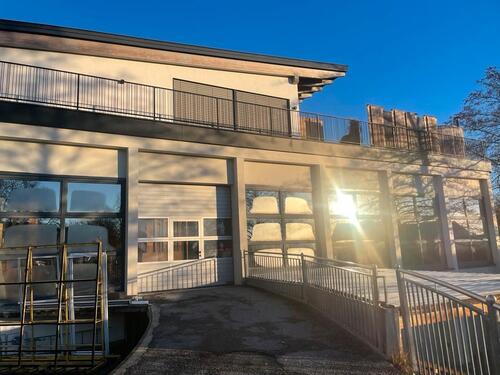 Foto - Hallenfläche - einzeln und gesamt zu vermieten