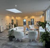 Büro- und Geschäftsgebäude Praxis Gewerbe Kanzlei Fitness - Burscheid