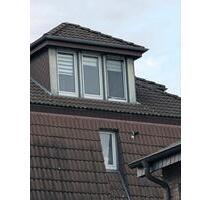 Dachgeschosswohnung . Nur telefonisch. Keine Nachrichten - Übach-Palenberg