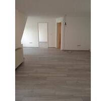 Schöne 3 Zimmer Wohnung in ruhiger Lage mit Balkon ab 01.04.26 - Kolitzheim