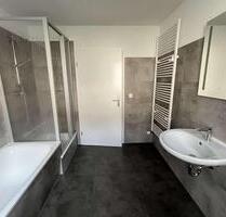 Ihr neues Zuhause im Erdgeschoss – Einbauküche und Pachtgarten nach Wunsch - Chemnitz Ebersdorf