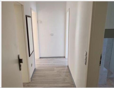 Foto - Helle, moderne 2–2,5-Zimmer-Wohnung in Köln-Niehl nähe Ford Werke