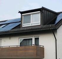 Helle 3 Zimmer Dachwohnung in Waldbüttelbrunn zu vermieten