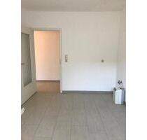 Helle, freundliche 4-Zimmer-Wohnung in zentraler Lage - Langerwehe