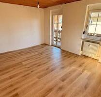 Ideal für Großfam. - 5 Zi im Grünen - Vorort Gunzenhausen
