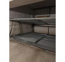 Tieigaragenstellplatz nahe U1U3U7 (Duplex unten) - München Moosach