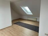 Foto - Frisch renovierte 1,5 -Raum-Wohnung im Dachgeschoss in Halberstadt
