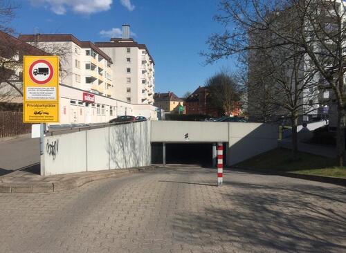 Foto - Tiefgaragenstellplatz (sehr Zentrum nah)
