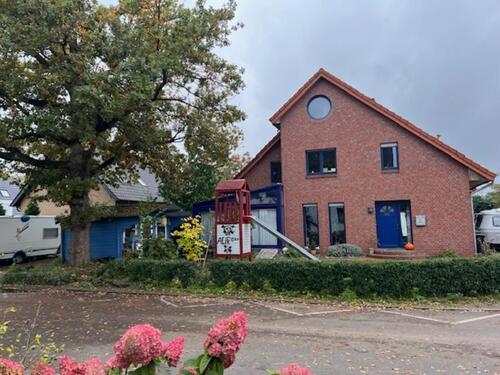 Foto - Einfamilienhaus im grünen - 1.500,00 EUR Kaltmiete,