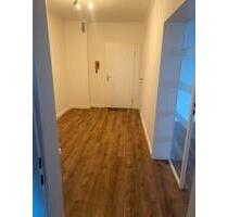 2 Zi Wohnung 3OG Saniert mit Balkon&Kellerraum - Rotenburg (Wümme)