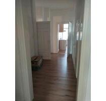 3 Zimmer DG Wohnung in Eystrup - 650,00&nbsp;EUR Kaltmiete, ca.&nbsp; 100,00&nbsp;m&sup2; in Suderburg (PLZ: 29556)