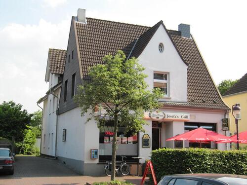 Foto - Gepflegte 2,5-Zimmer Dachgeschosswohnung in Voerde (Niederrhein)