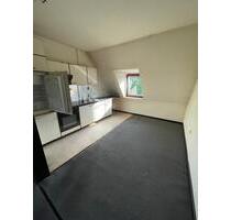 Dachgeschosswohnung zu vermieten ab dem 1. August 2026 Essen Dachgeschosswohnung zu vermieten ab dem 1. August 2026 Essen