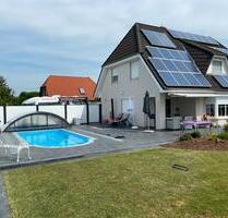Einfamilienhaus mit Pool, PV und Wärmepumpe - Schladen-Werla