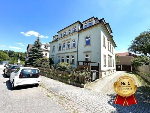 Foto - Moderne Einbauküche I Tageslichtbad mit Wanne I Gemeinschaftsgarten