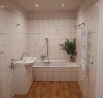 3,5 Zimmer Wohnung zur Miete - 450,00&nbsp;EUR Kaltmiete, ca.&nbsp; 82,00&nbsp;m&sup2; in Gräfenthal (PLZ: 98743)