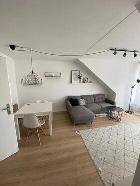 Foto - 2-Zimmer Dachgeschosswohnung mit Balkon in Martinsried (Planegg)