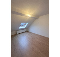 Renovierte DG-Wohnung mit Balkon in Michael-Kazmierczak Str. - Leipzig Nord