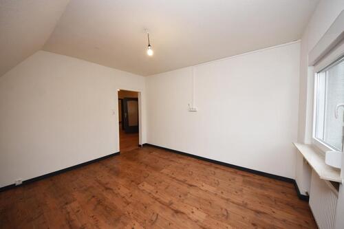 Foto - 4 Zimmer Dachgeschoßwohnung in Großostheim