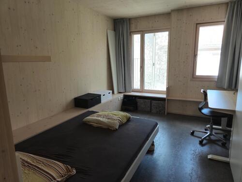 Foto - Helles Zimmer in 2er WG im Studentenwohnheim direkt am Uni-Campus