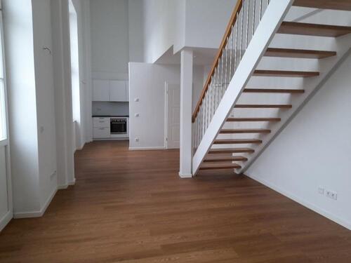 Foto - +++wunderschöne 2 Raum Galeriewohnung mit Einbauküche und Balkon +++