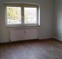 Kurzfristig verfügbar - Frisch renovierte 3-Zimmer-Wohnung - Northeim