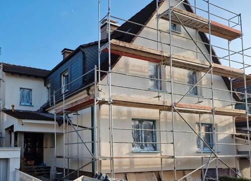 Foto - Kernsanierte Wohnung - 3,5 Zimmer - Bezugsfrei ab April