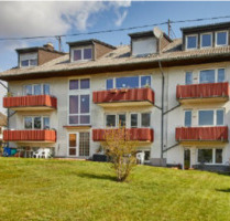 Monzelfeld: 4 Zimmer Wohnung mit Balkon, Einbauküche und Garten