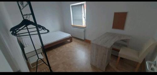 Foto - WG Zimmer, Mietwohnung - 230,00&nbsp;EUR Kaltmiete, ca.&nbsp; 65,00&nbsp;m&sup2;