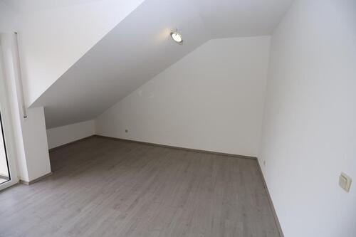 Foto - 1 Zimmer Dachgeschoßwohnung in Florstadt