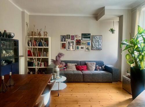 Foto - Möblierte Altbauwohnung (75 m²) mit Balkon in Friedrichshain