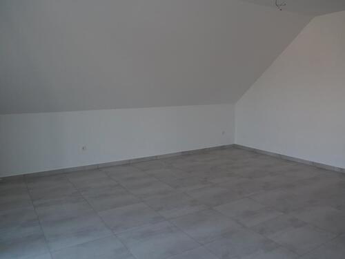 Foto - 3 Zimmer Dachgeschoßwohnung zur Miete in Westoverledingen