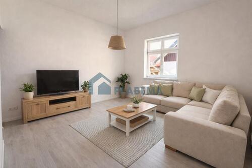 Foto - 2- Zimmer- Wohnung mit kleiner Küchenzeile im Hochparterre