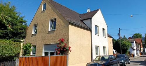 Foto - EFH in A.-Kriegshaber mit gr. Grundstück und Nebengebäuden