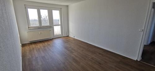 Foto - Frisch sanierte 3-Zimmer-Wohnung in Viereck – Zuhause im Grünen