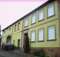 Biete Bauernhaus an - 155.000,00 EUR Kaufpreis, in Pfeffelbach (PLZ: 66871)
