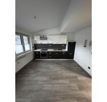 Moderne 2-Zimmer Dachgeschosswohnung zu vermieten - Nentershausen