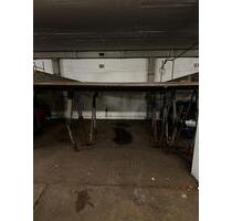 Duplex Tiefgaragenstellplatz mitten in der Leopoldstraße - München Neuhausen-Nymphenburg