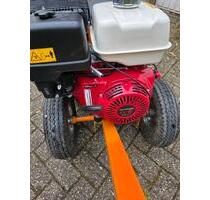 Honda 390 cm³ 015736086707 - 1.200,00&nbsp;EUR Miete, in Duisburg (PLZ: 47119) Laar