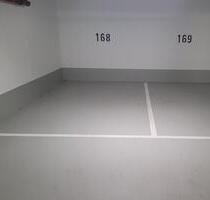 Exklusiver Tiefgaragenstellplatz mit Zufahrt von der Leopoldstraß - München Schwabing-Freimann