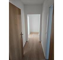 Schöne frisch renovierte 2.-Zimmer Wohnung - Gützkow