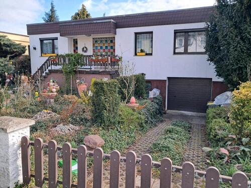 Foto - Freistehendes EFH in sehr schöner Lage von MD-Ottersleben!