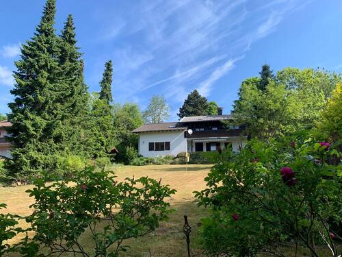 Foto - Wohnhaus mit großem Grundstück in Ulrichstein in Aussichtslage