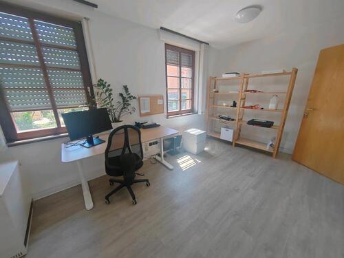 Foto - Praxisräume zu vermieten - 500,00&nbsp;EUR Kaltmiete,