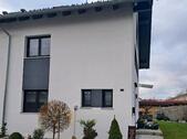 Foto - Modernes Reihenendhaus mit Carport und Wärmepumpe