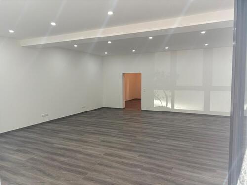 Foto - 182qm2 vollsanierte Gewerbefläche Bonn-Plittersdorf